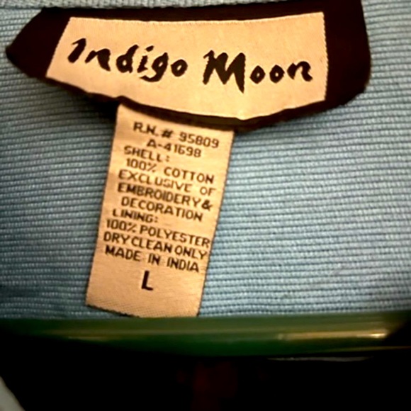 INDIGO MOON DARK SKY BLUE W MULTICOLORED EMBROIDERED FLORALS w CROCHETED ACCENT - Picture 3 of 7